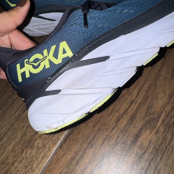 Hoka One One Clifton 8 Running Shoes - Picture 7 of 9